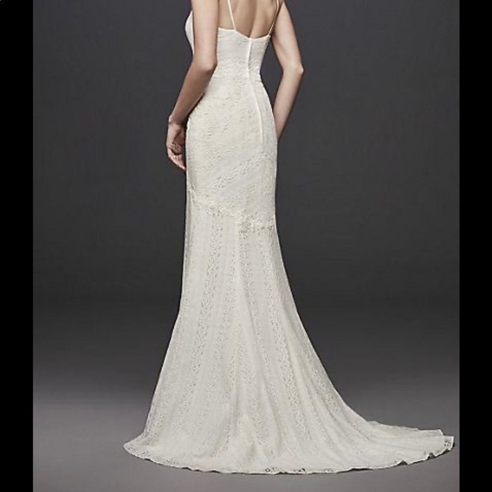Lace Wedding Dress - Picture 2 of 3
